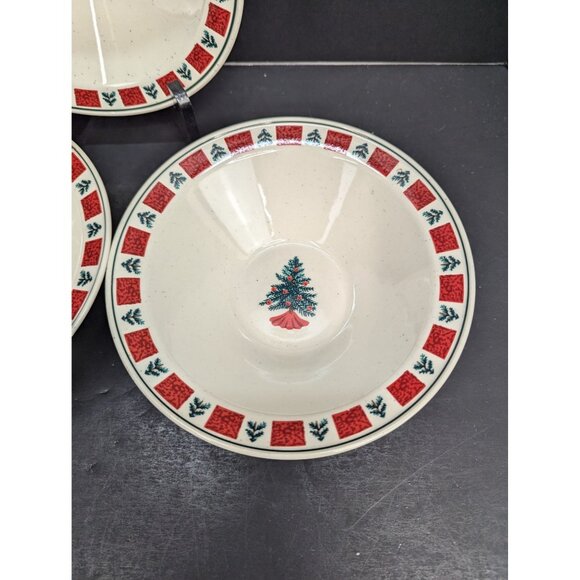Folk Craft Holiday Stoneware Christmas Tree 7 3/4" Cereal Soup Bowl Lot of 3 - Picture 5 of 8